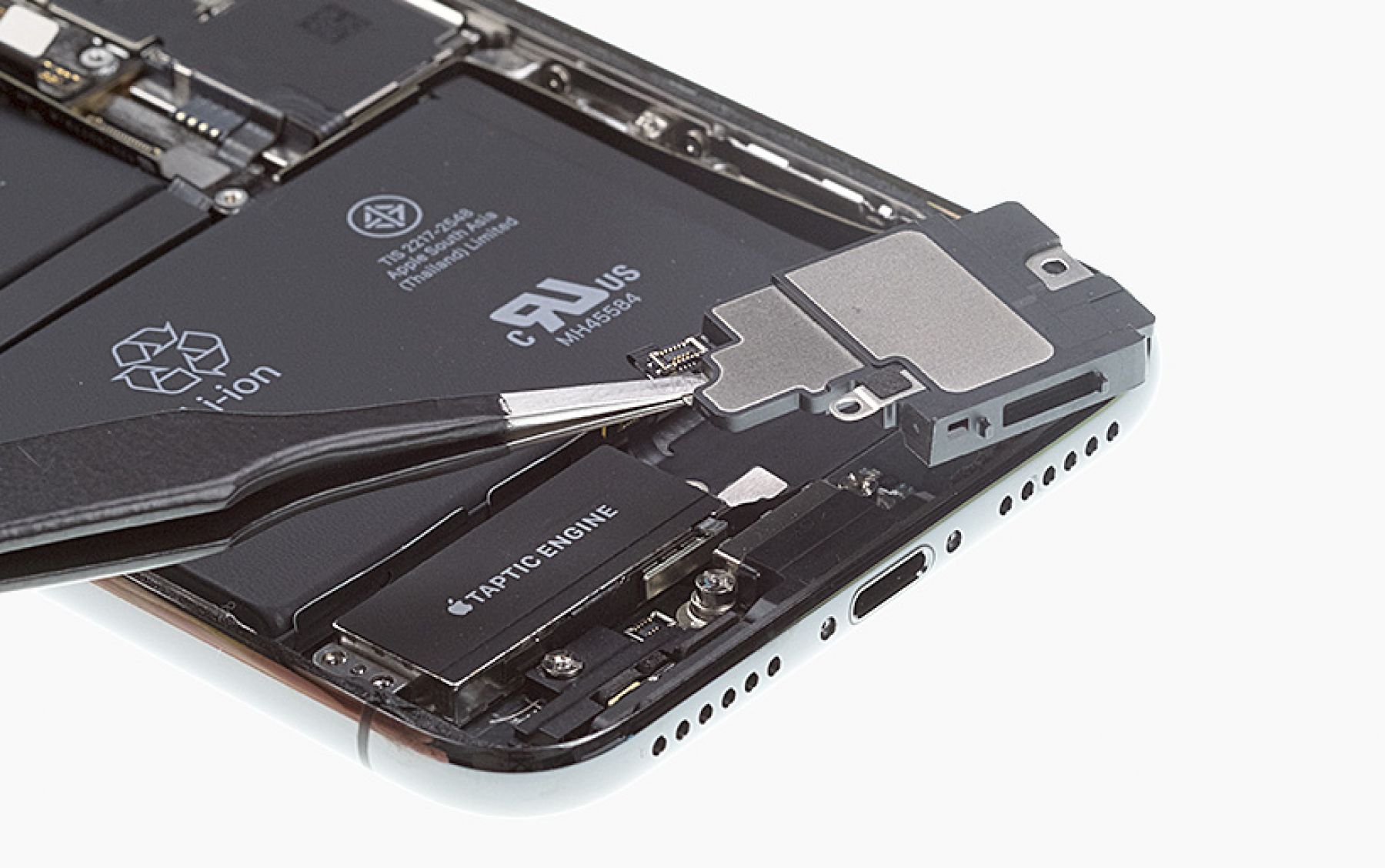 Speaker Repair - Apple repair service in Accra Ghana